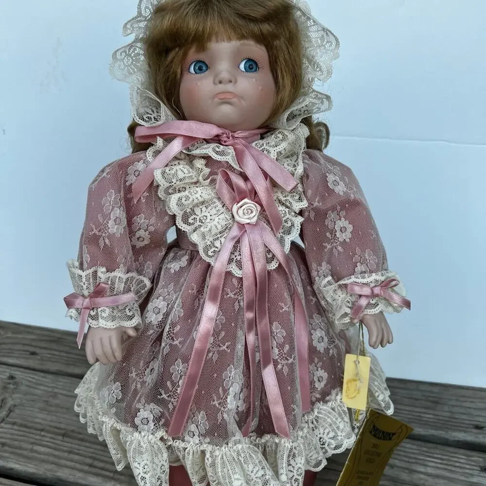 SEYMOUR MANN “Joanne” collectors 18
